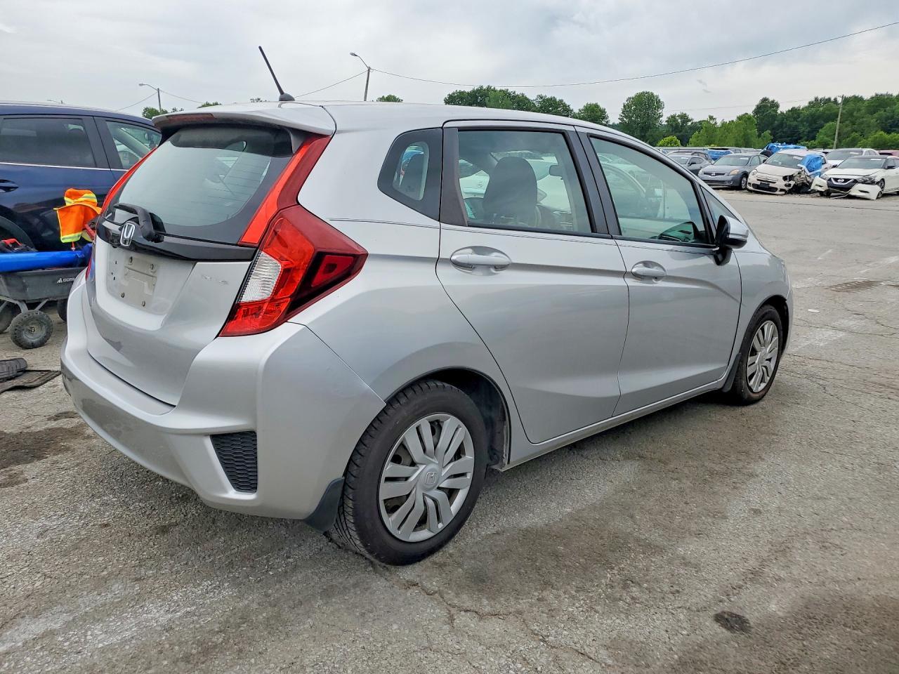2015 Honda Fit Lx - zdjęcie 3