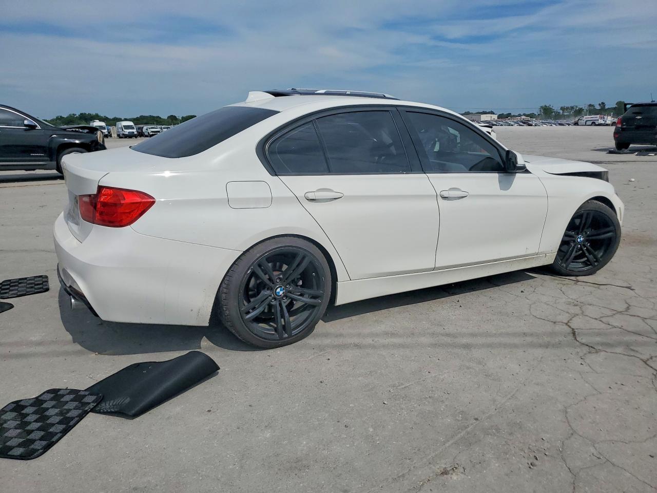BMW Seria 3 - zdjęcie 3