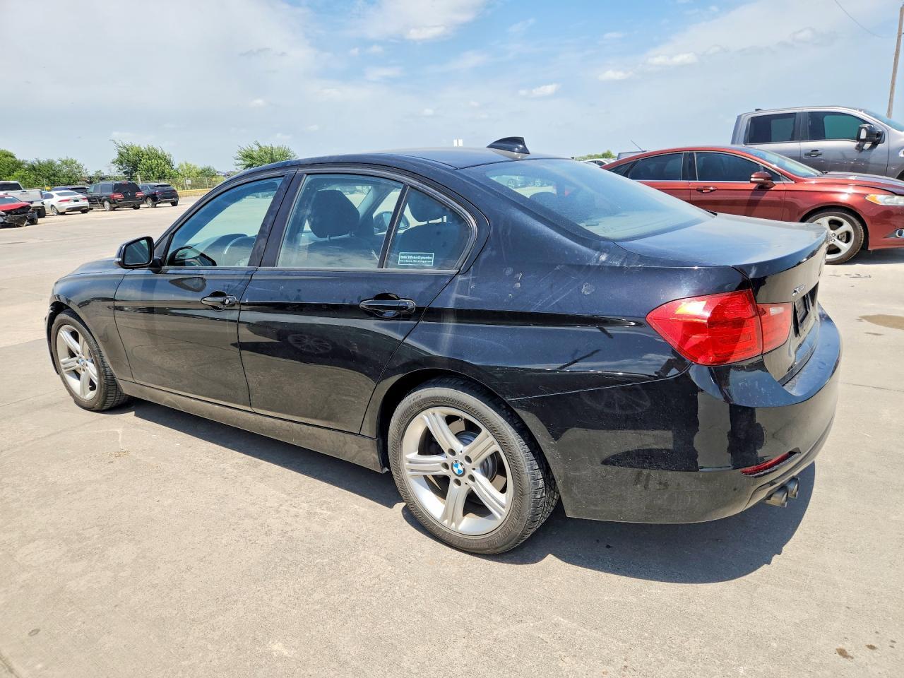 2015 BMW 328 Xi - zdjęcie 2