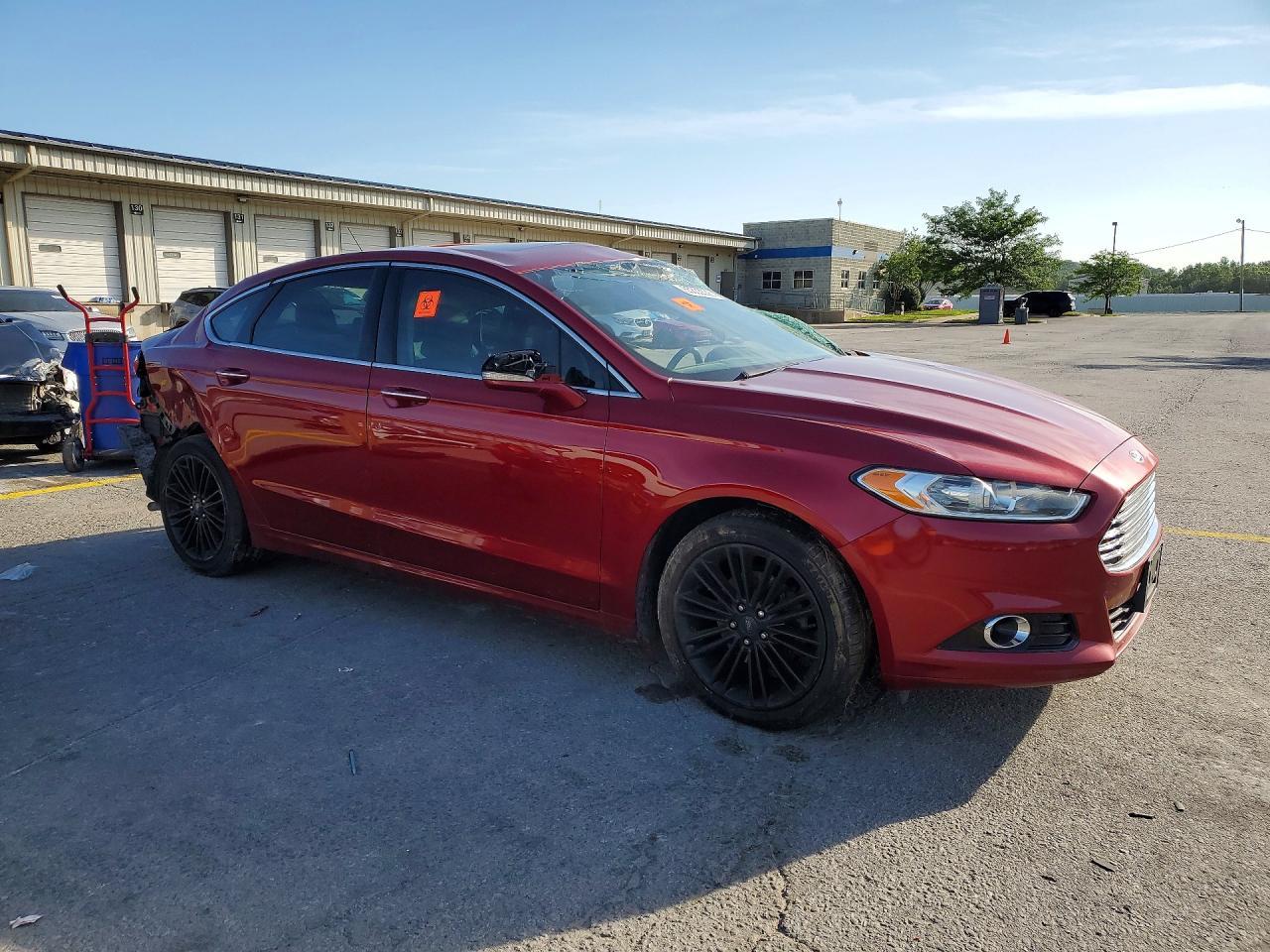 2016 Ford Fusion Titanium - zdjęcie 4