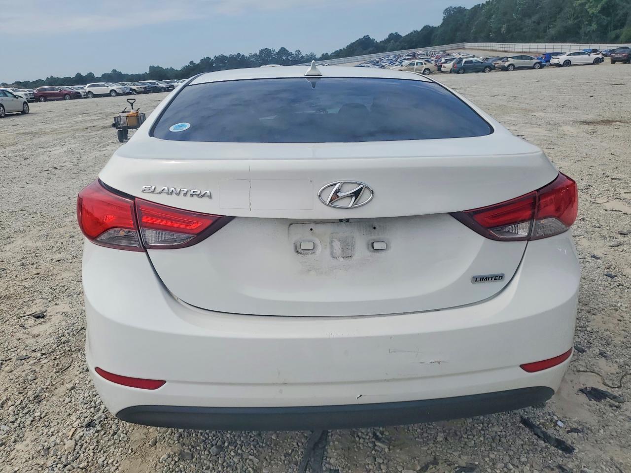 2014 Hyundai Elantra Limited - zdjęcie 6