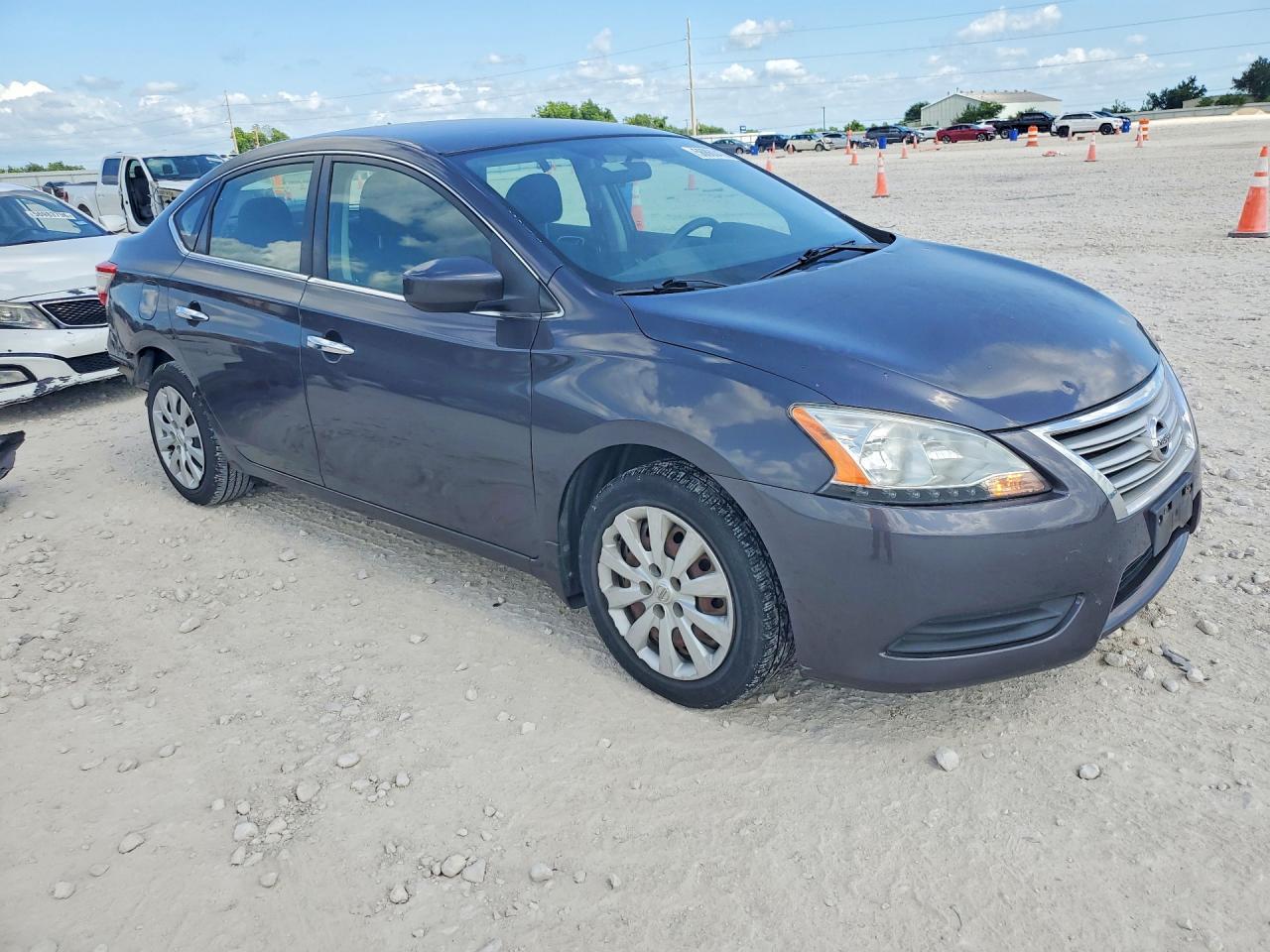 2014 Nissan Sentra S - zdjęcie 4