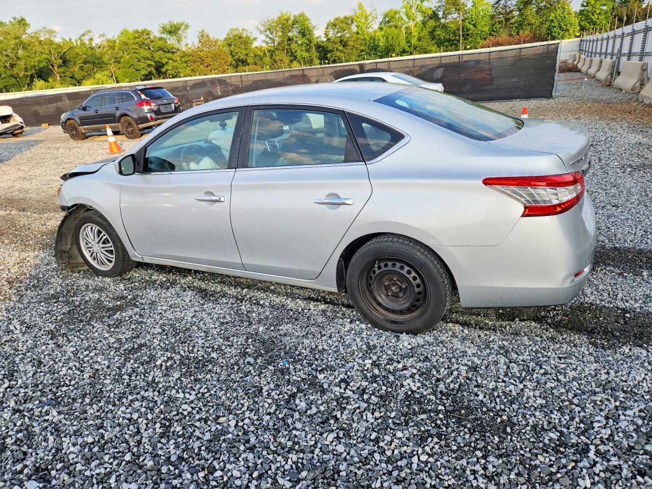 2014 Nissan Sentra S - zdjęcie 2