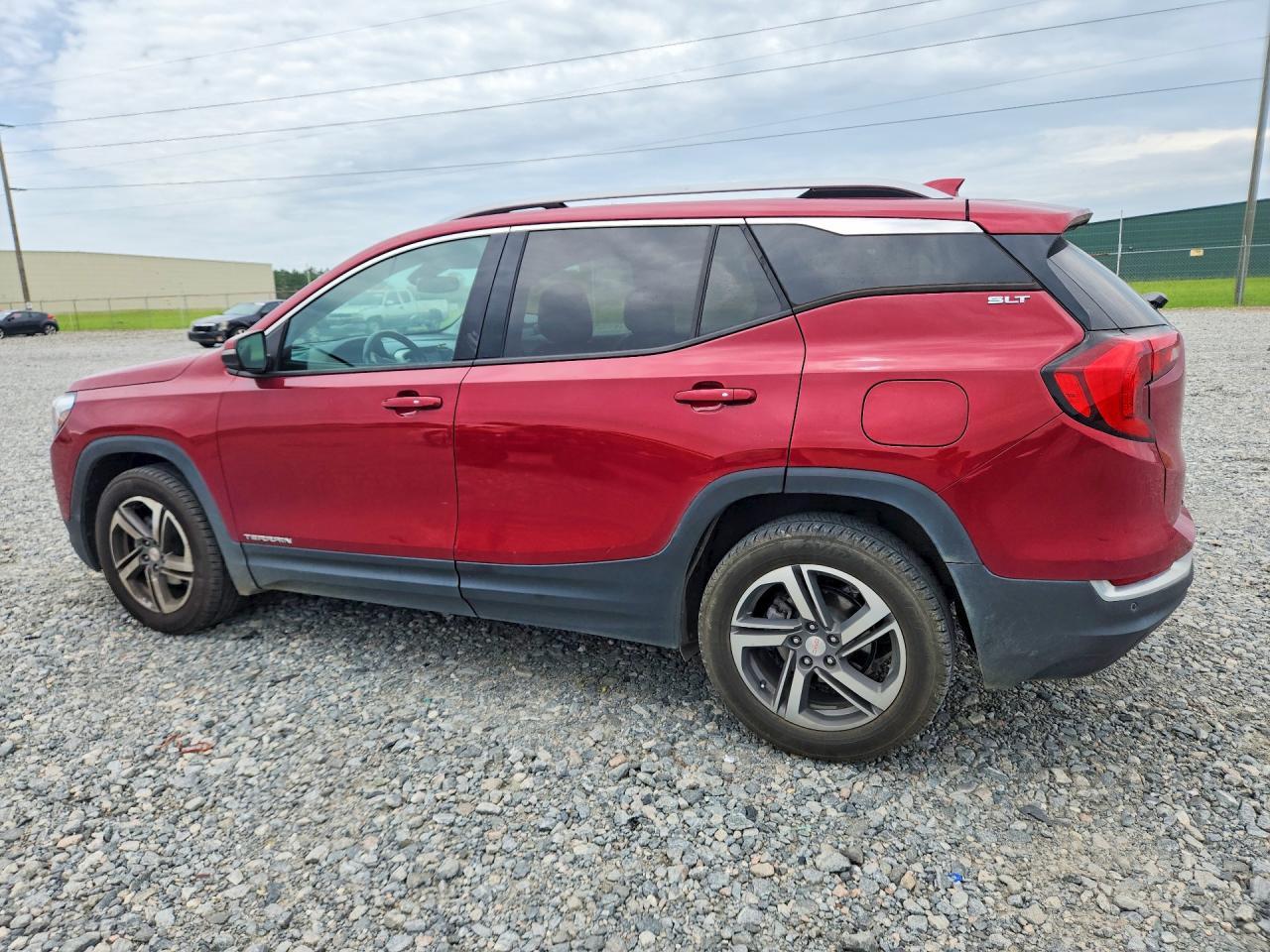 2021 GMC Terrain Slt - zdjęcie 2