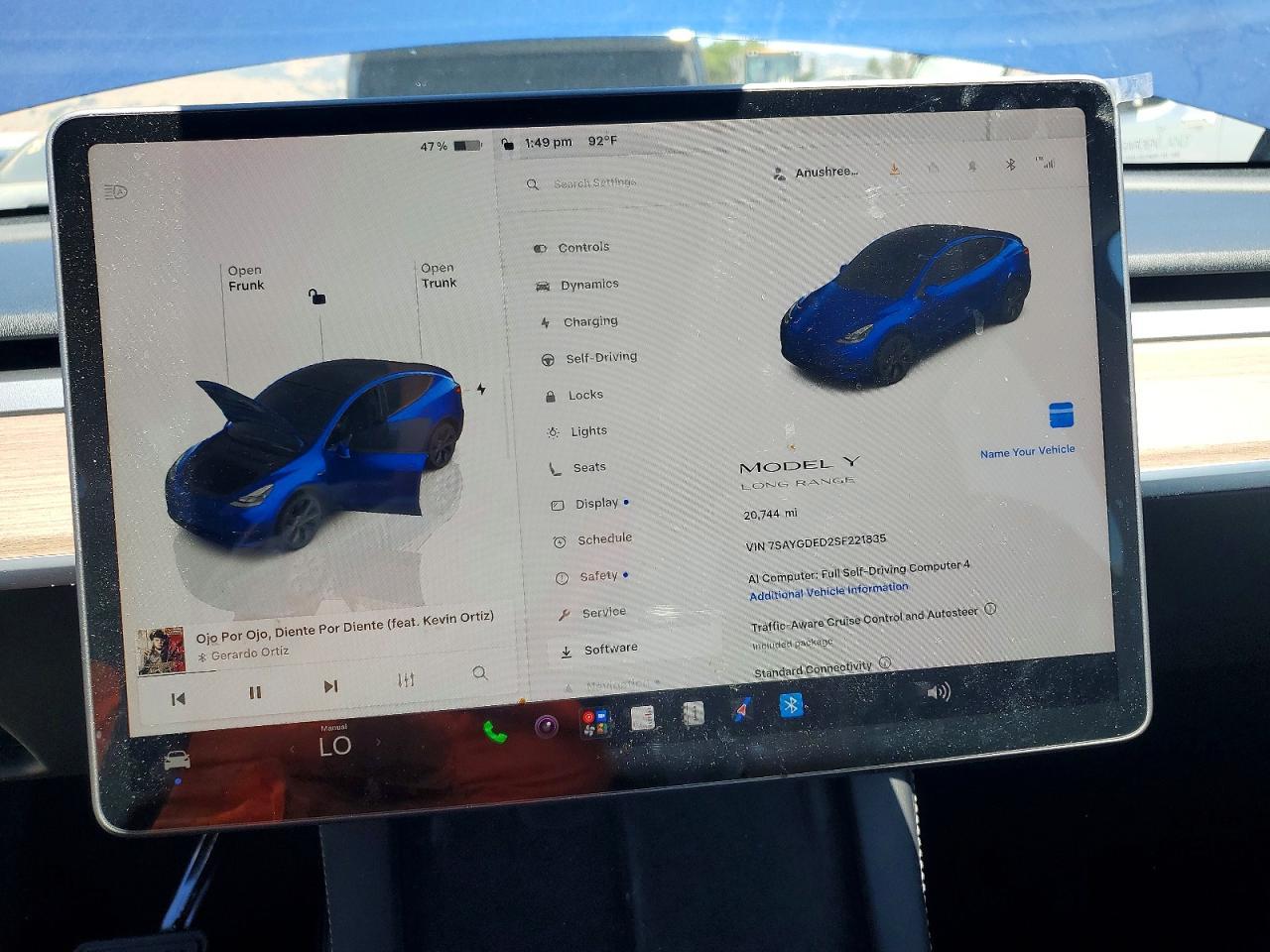 2025 Tesla Model Y - zdjęcie 9