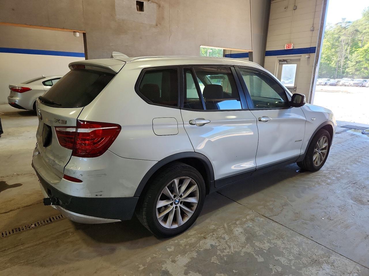 2014 BMW X3 xDrive28I - zdjęcie 3