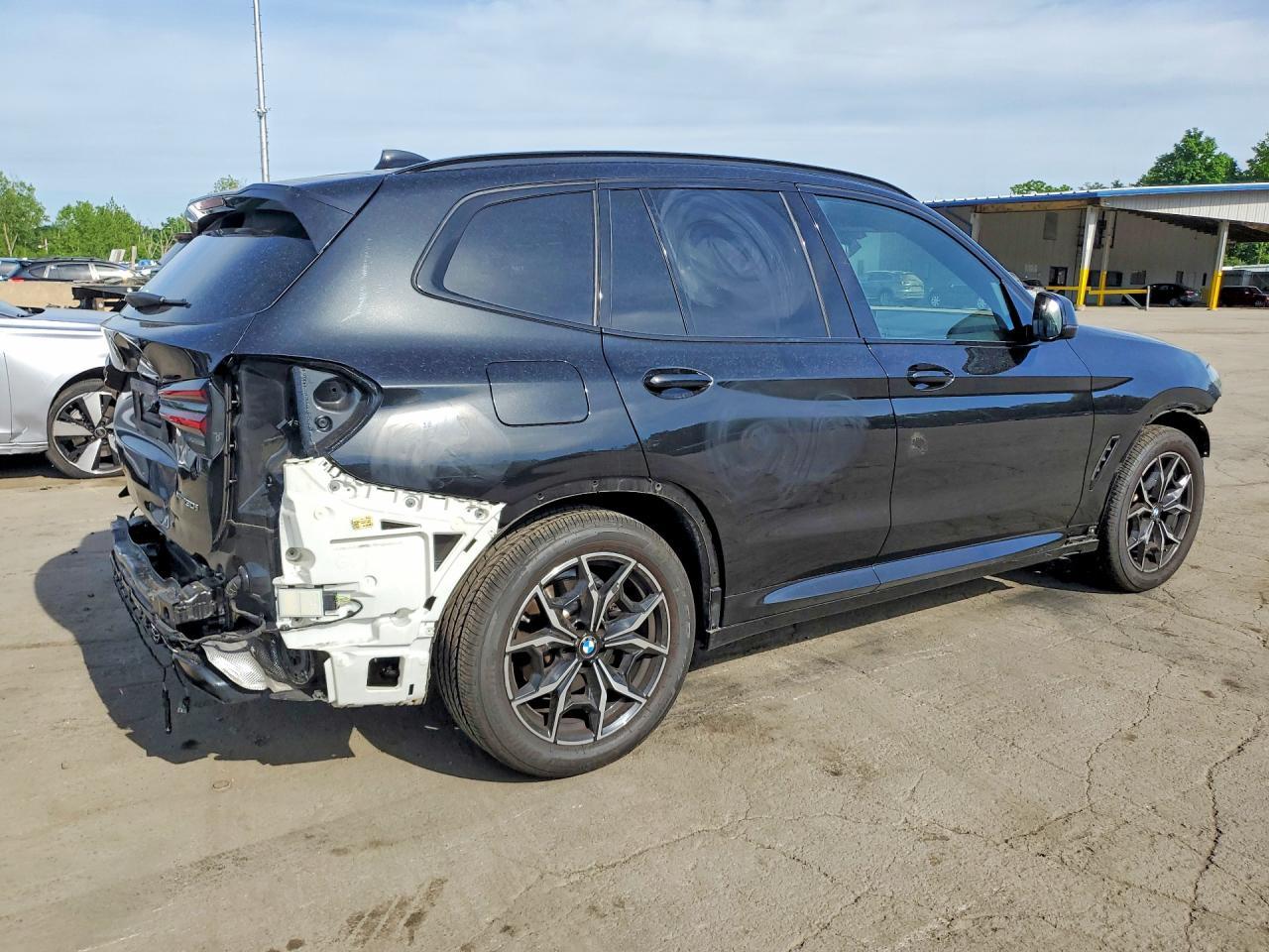 2024 BMW X3 xDrive30I - zdjęcie 3