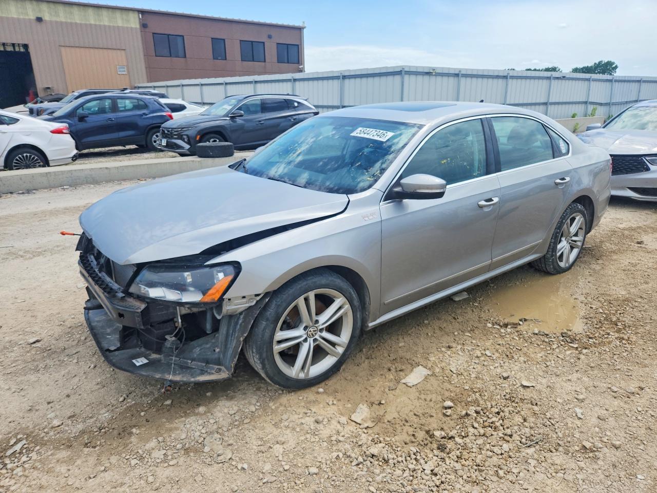 2013 Volkswagen Passat Sel - zdjęcie główne