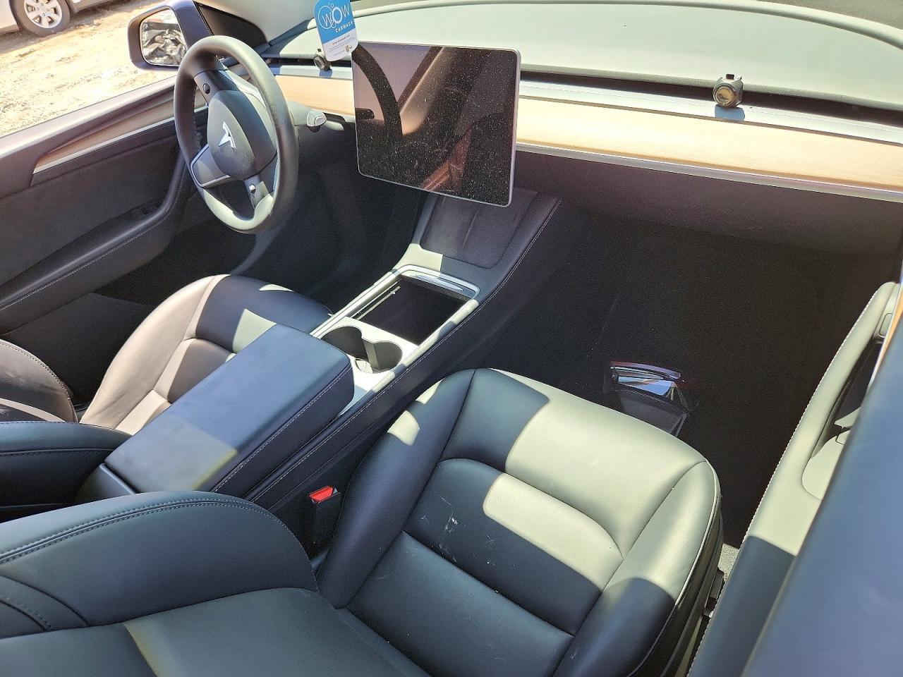 2023 Tesla Model Y - zdjęcie 8