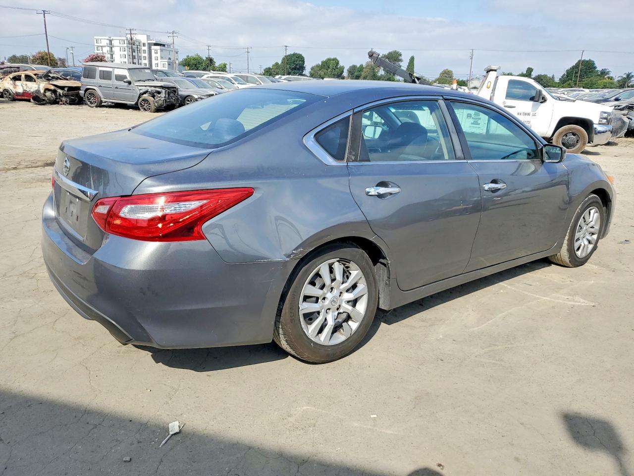 2016 Nissan Altima 2.5 S - zdjęcie 3