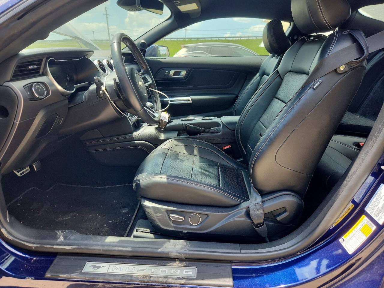 2019 Ford Mustang - zdjęcie 7