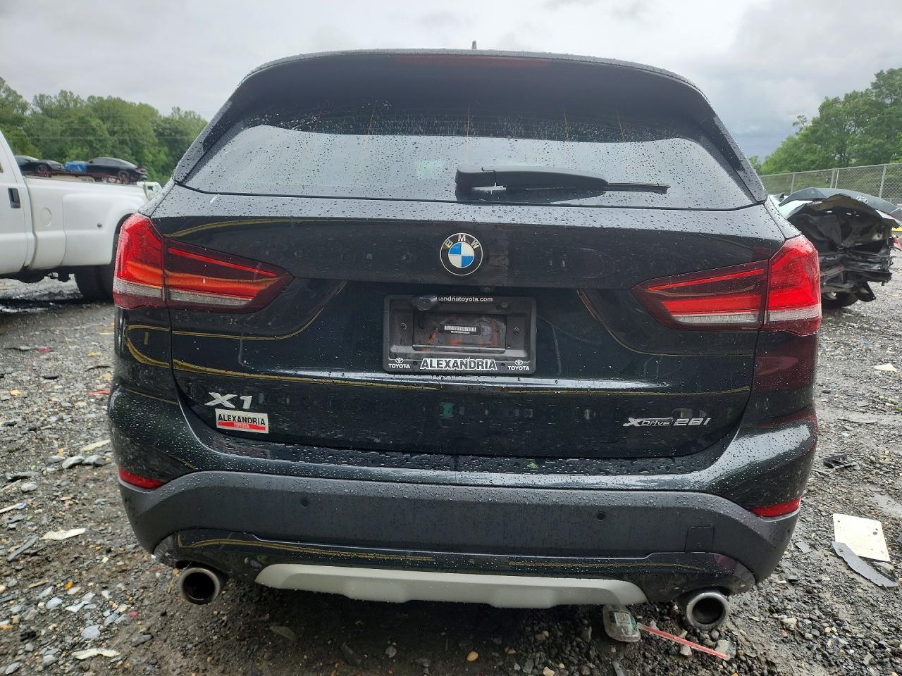 2021 BMW X1 xDrive28I - zdjęcie 6