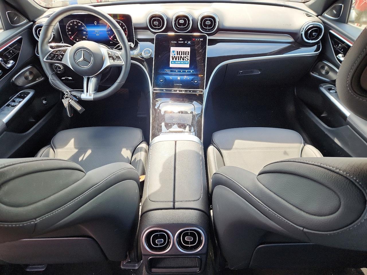 2024 Mercedes-Benz C 300 4Matic - zdjęcie 8