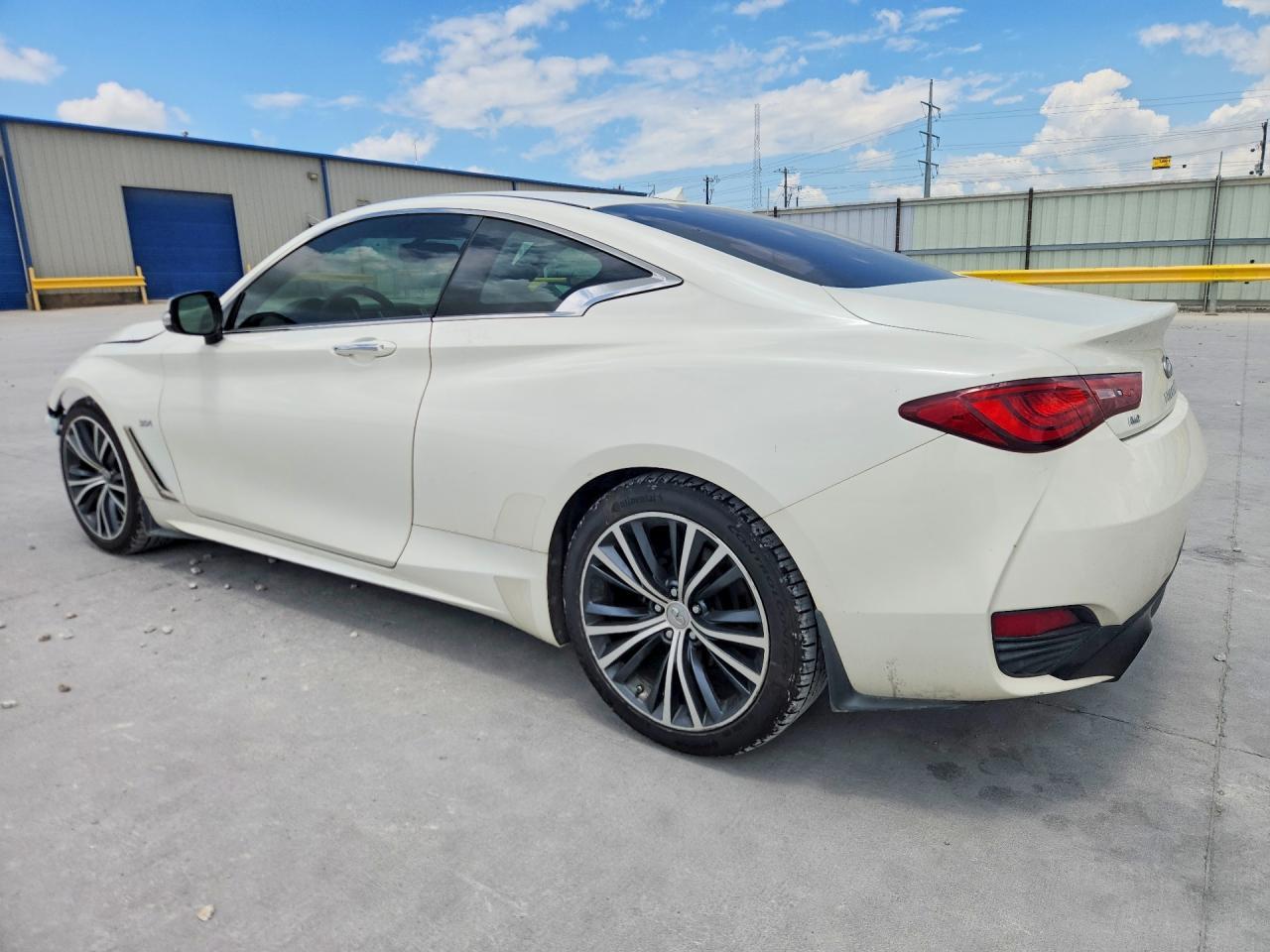 2017 Infiniti Q60 3.0T Premium - zdjęcie 2