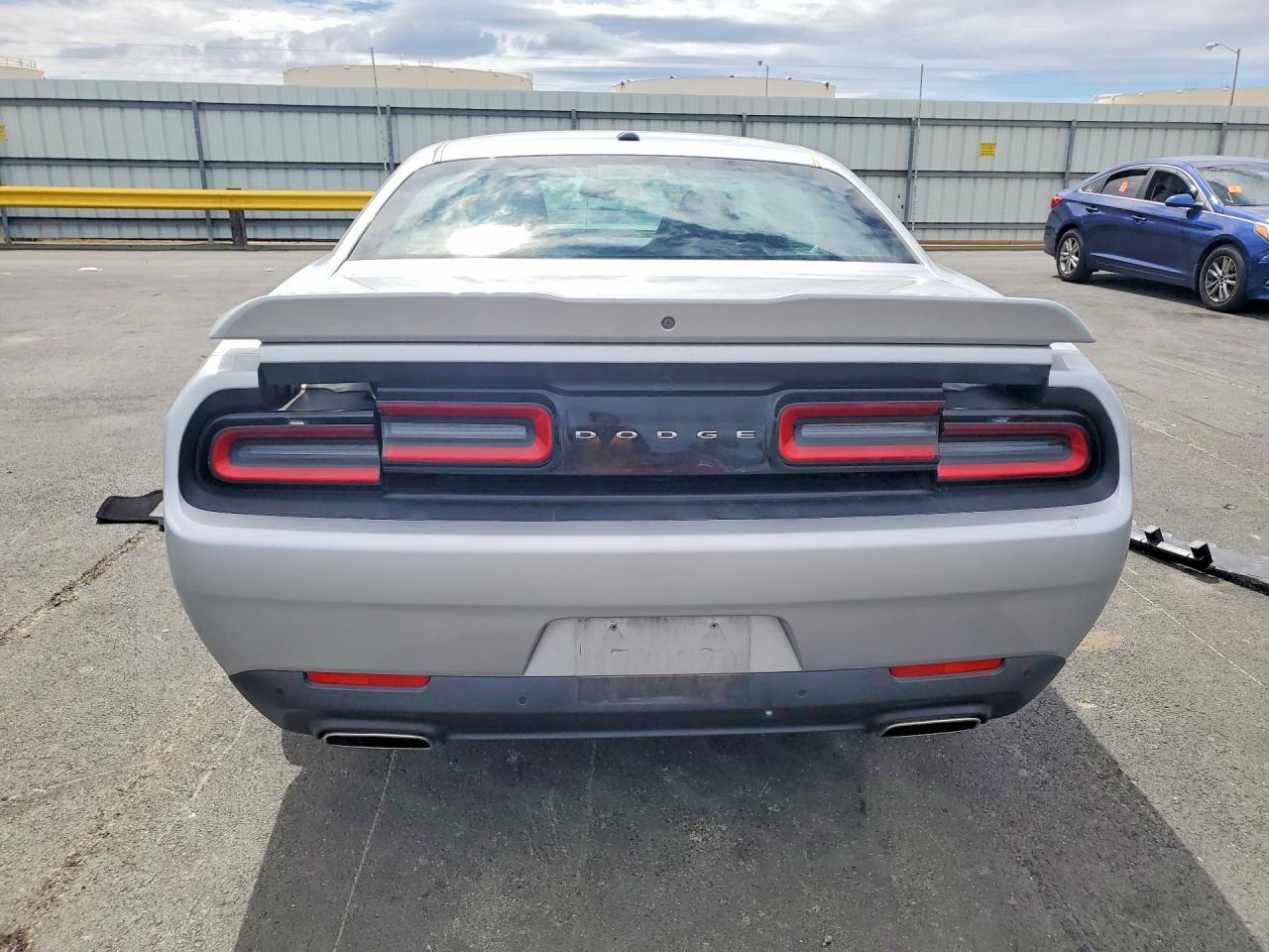 2020 Dodge Challenger Gt - zdjęcie 6
