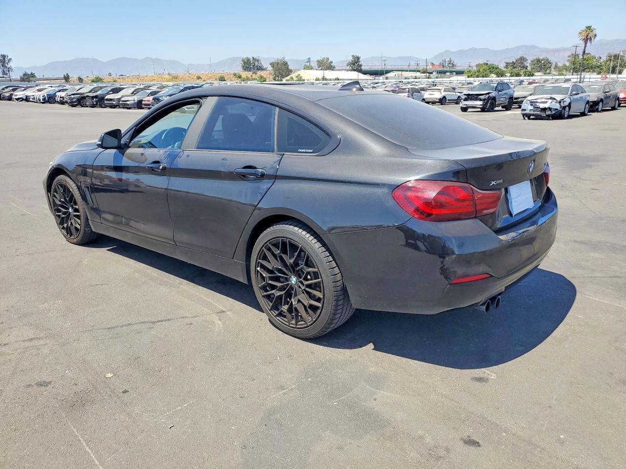 2020 BMW 430Xi Gran Coupe - zdjęcie 2