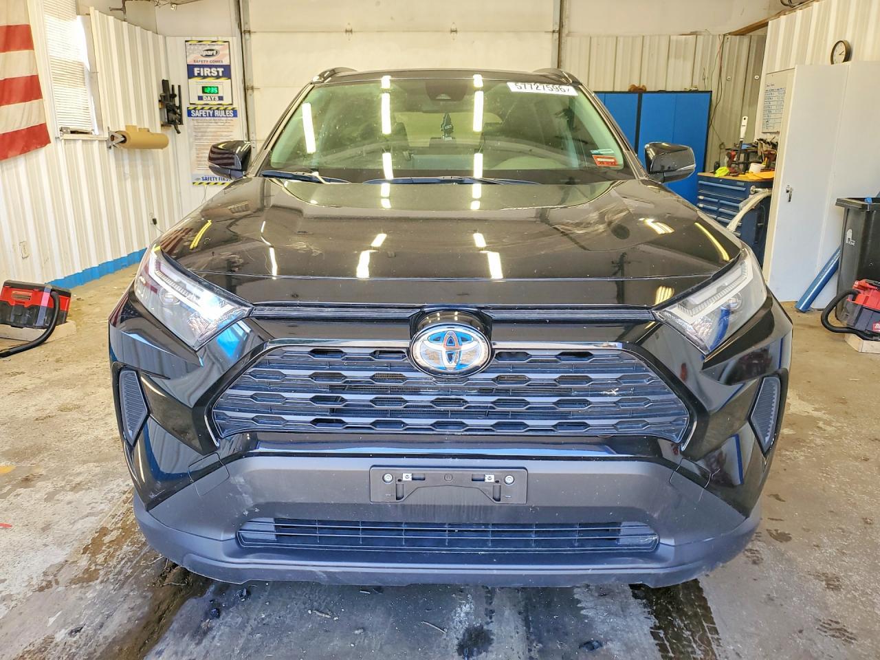 2023 Toyota Rav4 Hybrid Xle - zdjęcie 5