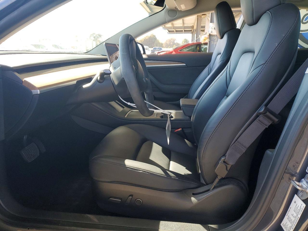 2023 Tesla Model 3 - zdjęcie 7