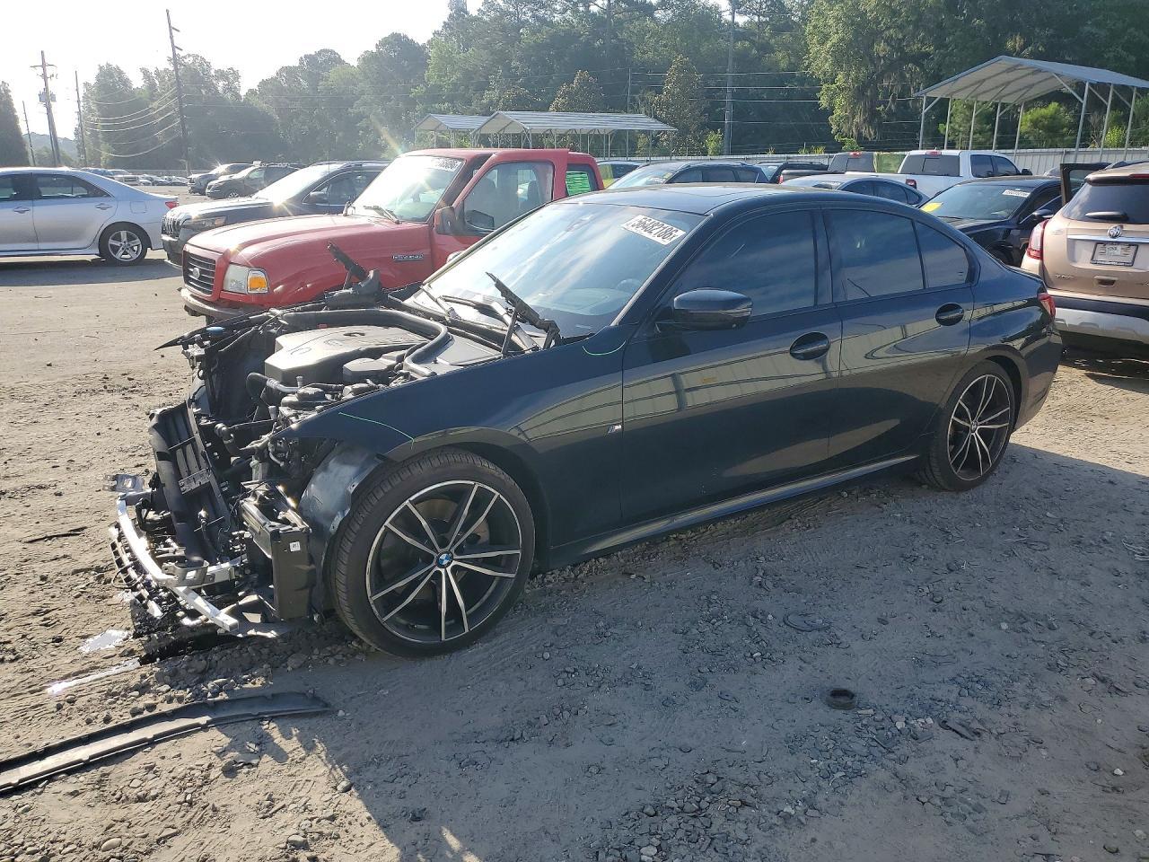 2021 BMW 330I - zdjęcie główne