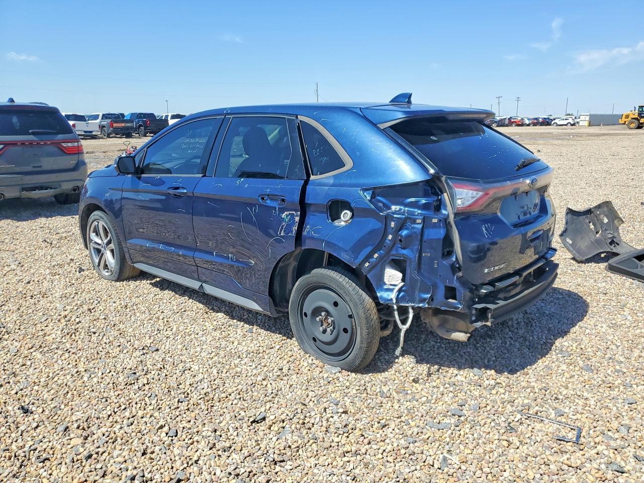 2017 Ford Edge Sport - zdjęcie 2
