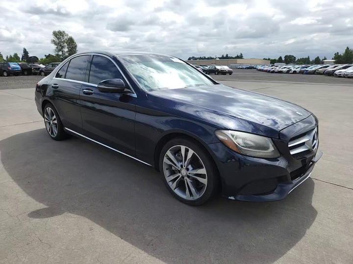 2017 Mercedes-Benz C 300 - zdjęcie 13