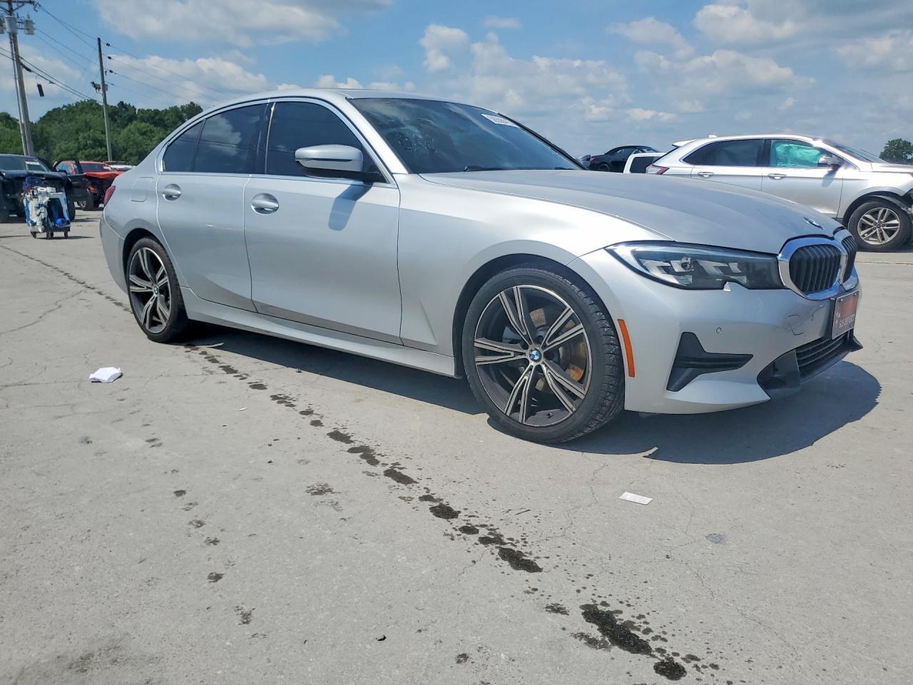 BMW Seria 3 - zdjęcie 4