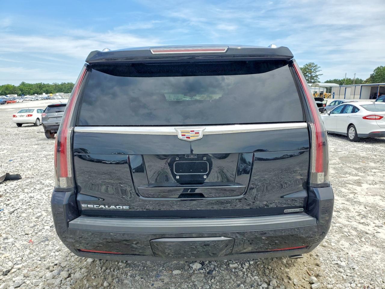 2020 Cadillac Escalade Luxury - zdjęcie 6