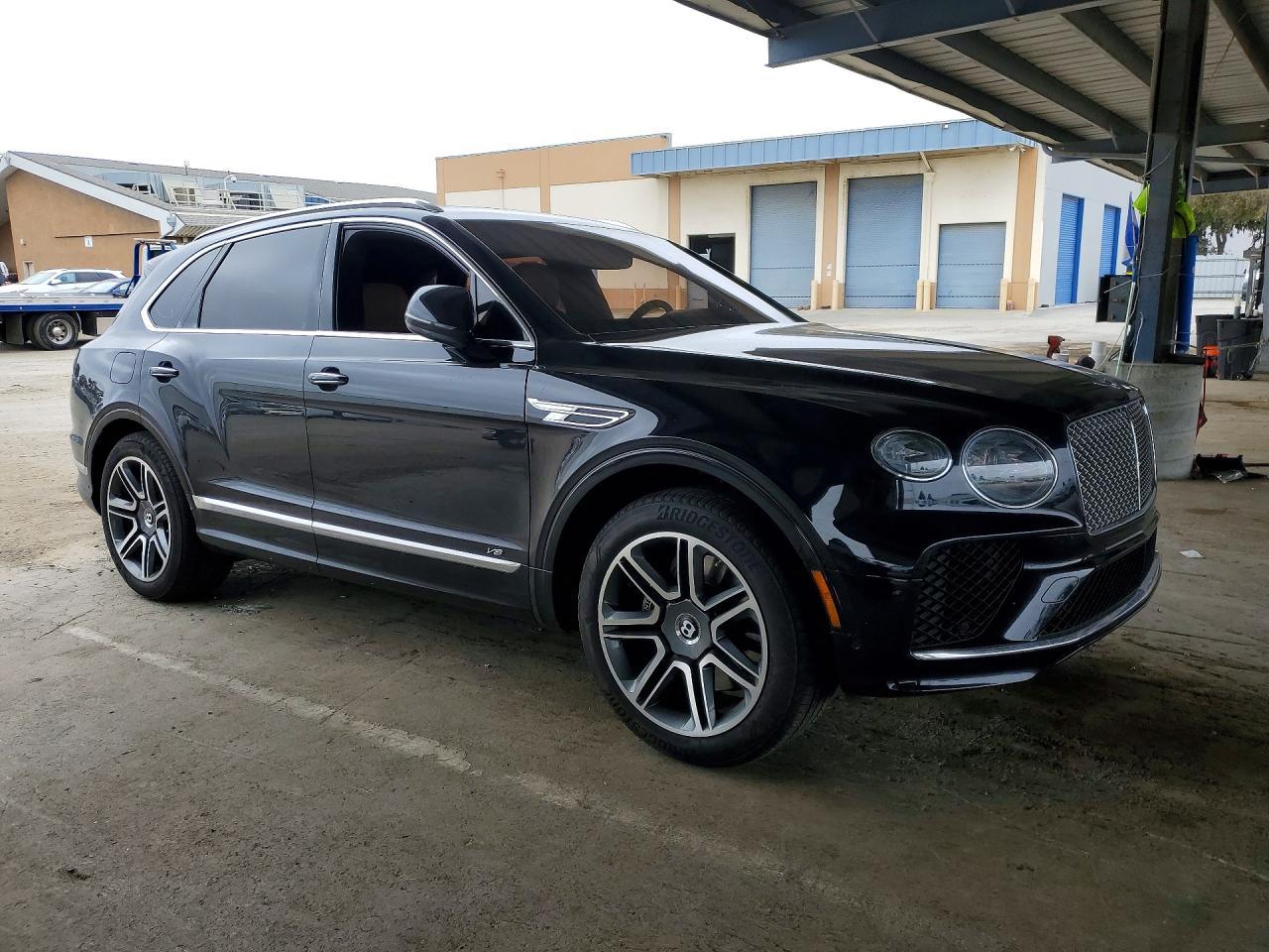 2021 Bentley Bentayga - zdjęcie 4