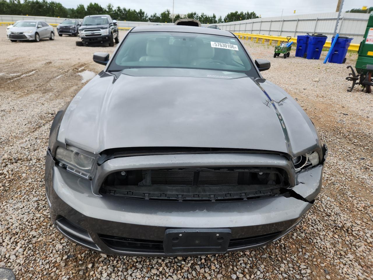 2014 Ford Mustang - zdjęcie 5