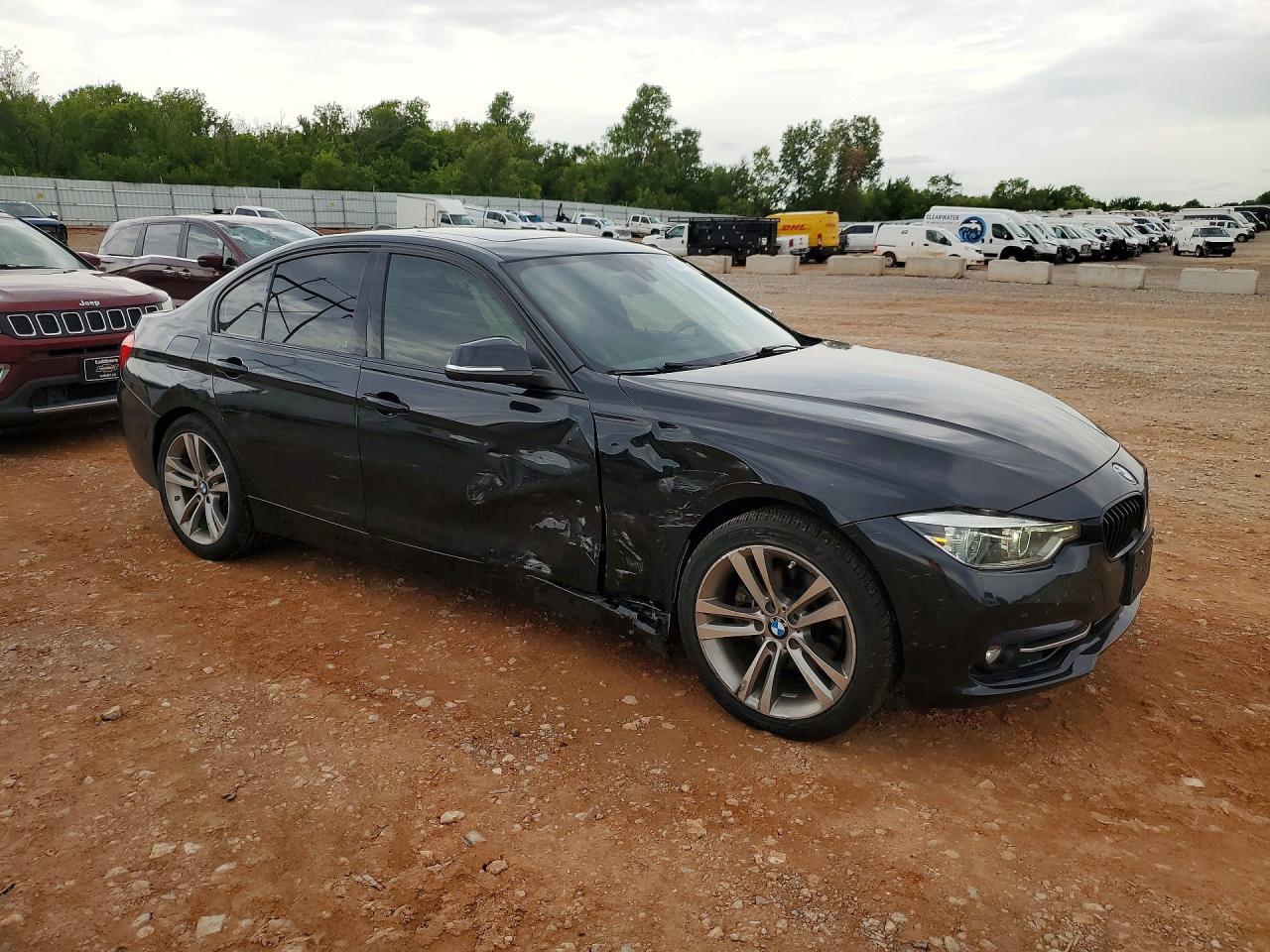 2018 BMW 330 I - zdjęcie 4