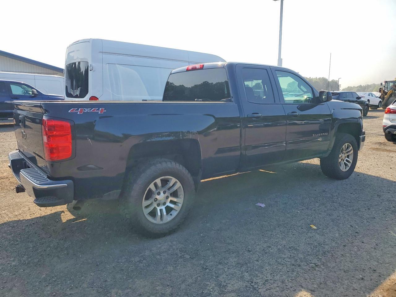 2015 Chevrolet Silverado K1500 Lt - zdjęcie 3