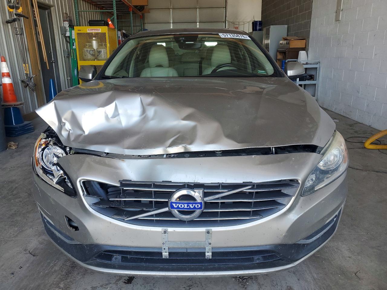2015 Volvo S60 Premier - zdjęcie 5