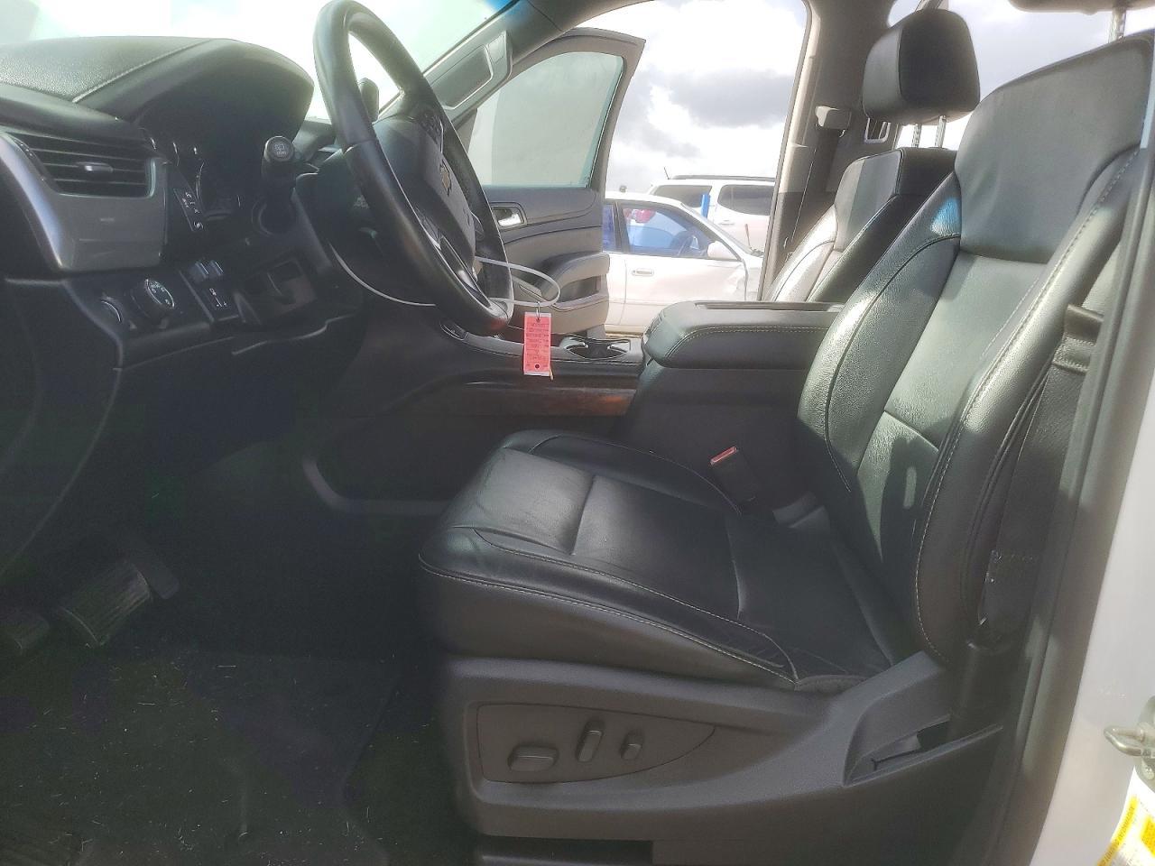 2018 Chevrolet Tahoe C1500 Lt - zdjęcie 7