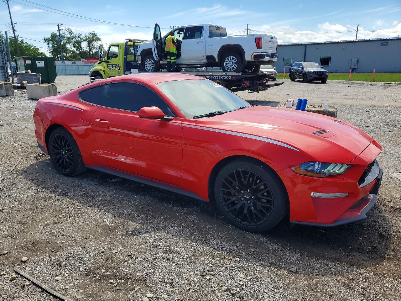 Ford Mustang Coupe - zdjęcie 4