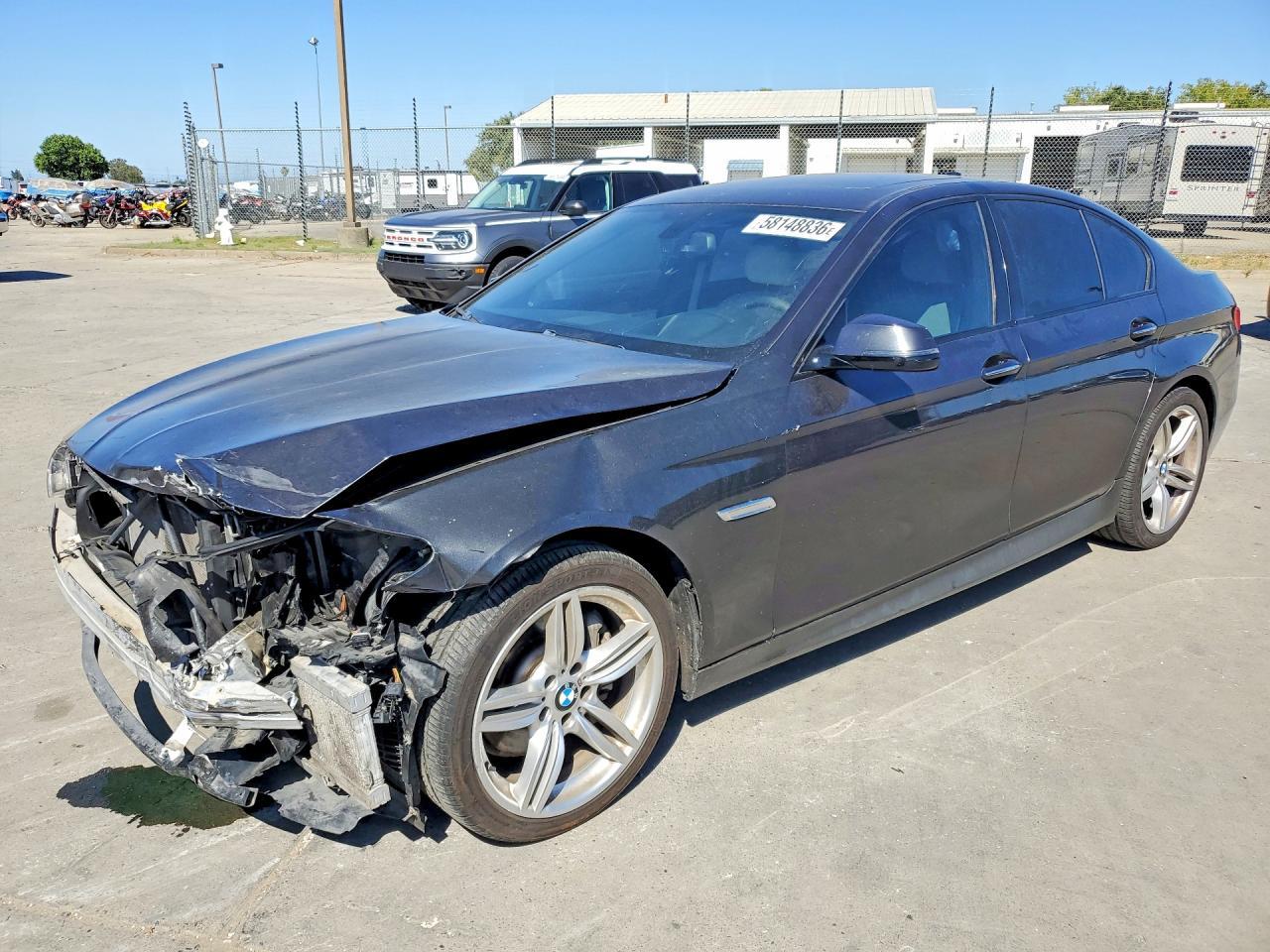 2014 BMW Seria 5 535i - zdjęcie główne