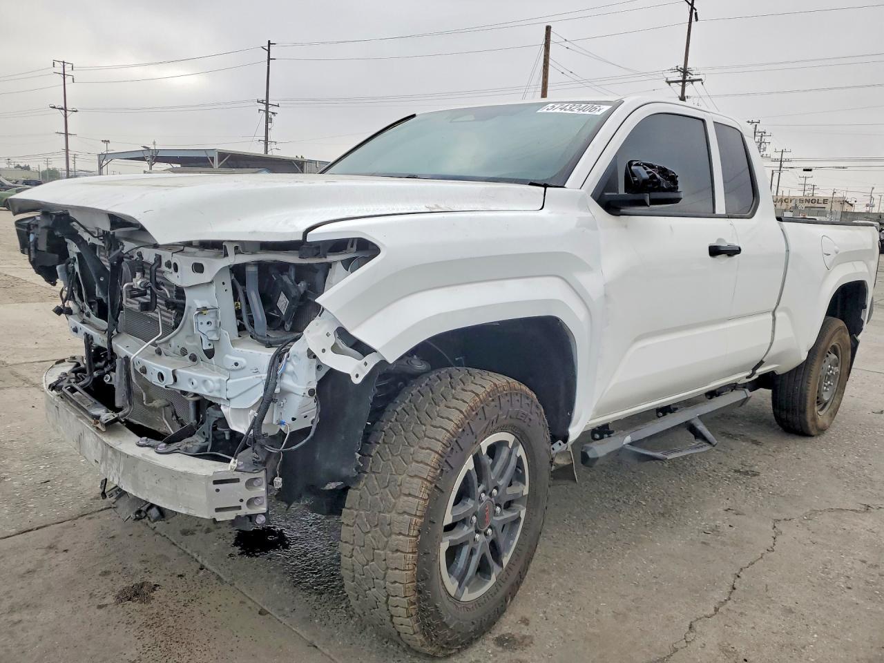 2024 Toyota Tacoma Sr - zdjęcie główne