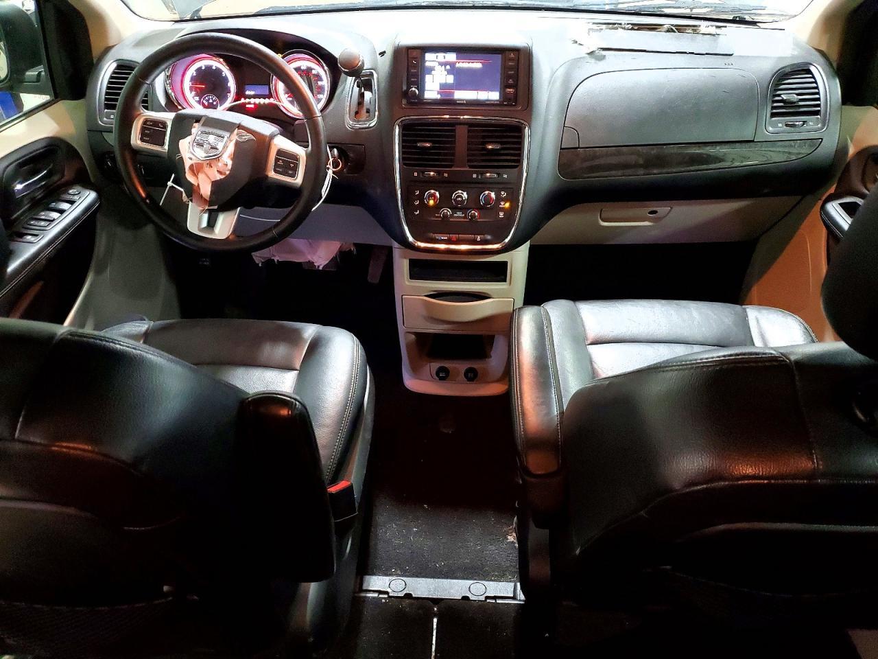 2017 Dodge Grand Caravan Se - zdjęcie 8