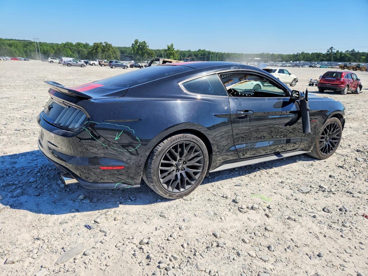 2017 Ford Mustang Gt - zdjęcie 3