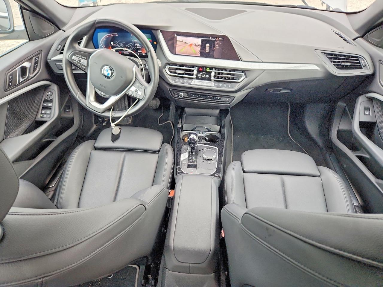 2024 BMW Seria 2 228i - zdjęcie 8