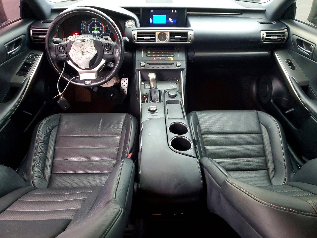 2016 Lexus Is 200T - zdjęcie 8