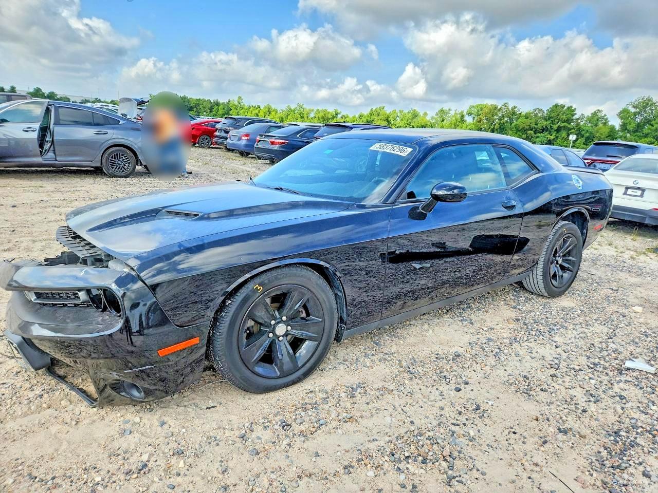 2020 Dodge Challenger Sxt - zdjęcie główne