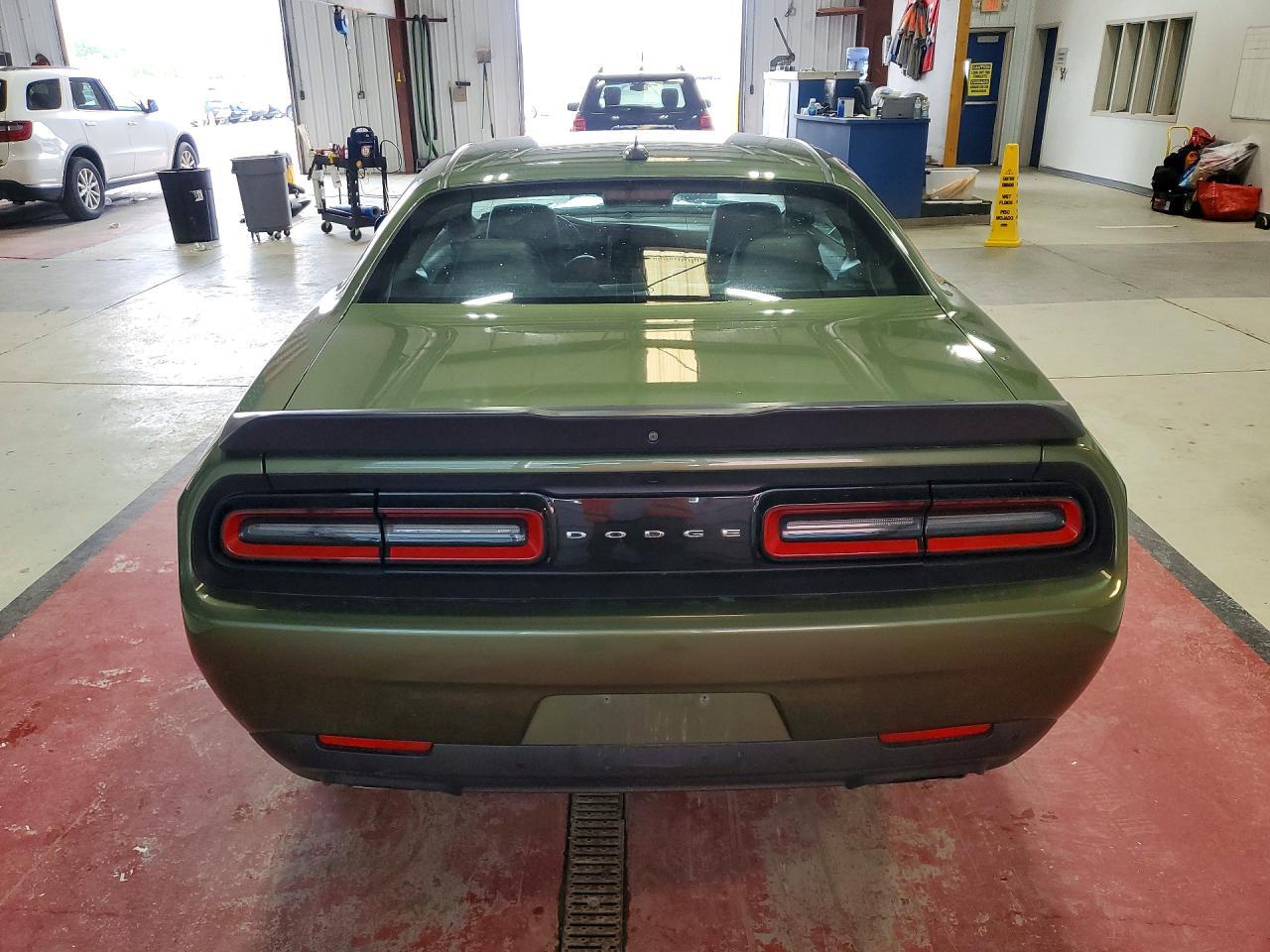 2019 Dodge Challenger R - zdjęcie 6