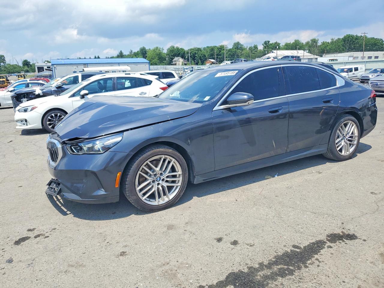 BMW Seria 5 - zdjęcie 1