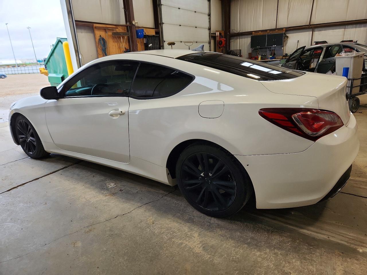 2013 Hyundai Genesis Coupe 2.0T - zdjęcie 2