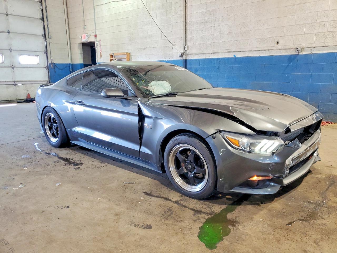 2016 Ford Mustang Gt - zdjęcie 4