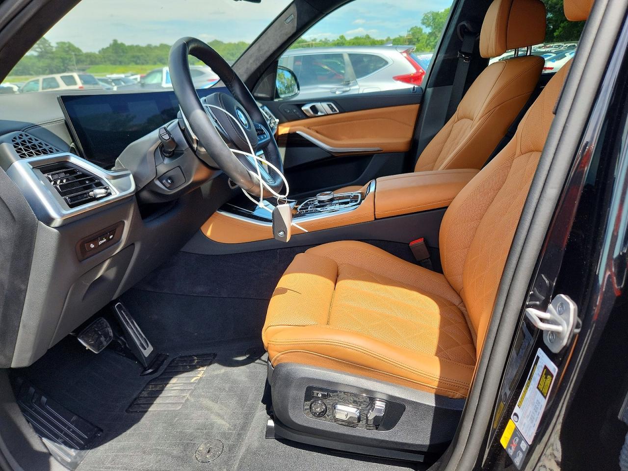 2025 BMW X5 xDrive50E - zdjęcie 7