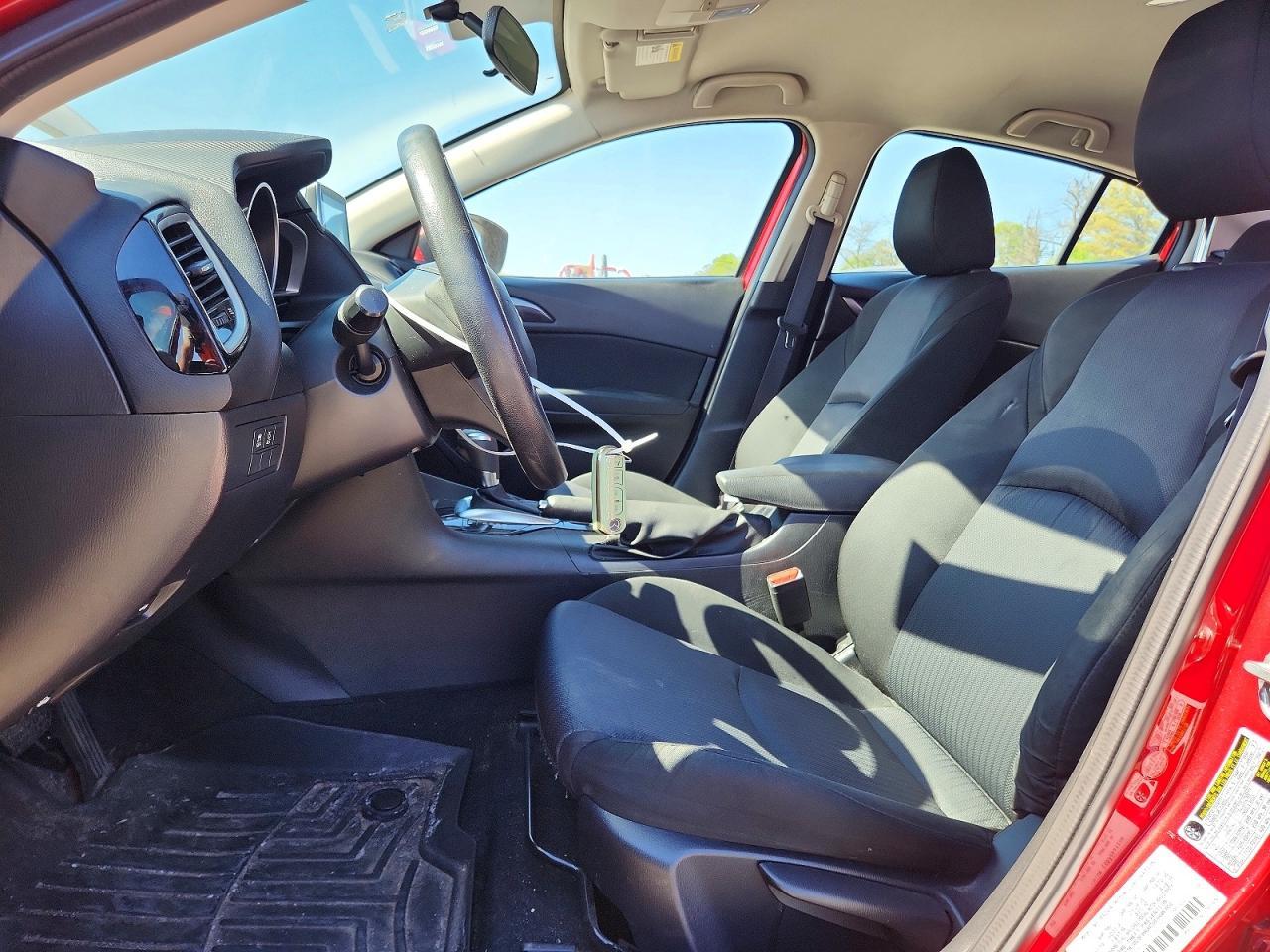 2016 Mazda 3 Sport - zdjęcie 7