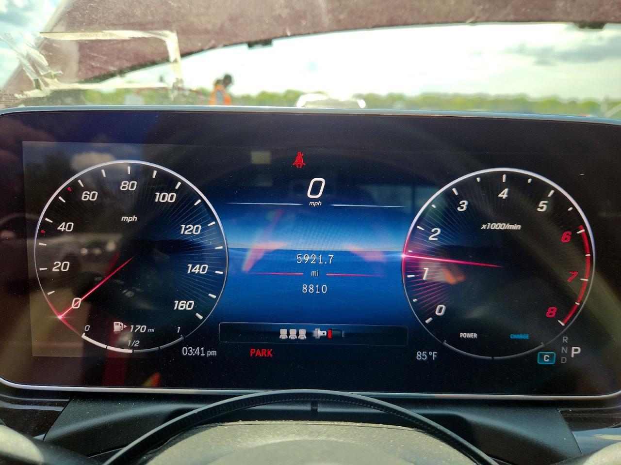 2024 Mercedes-Benz C 300 4Matic - zdjęcie 9