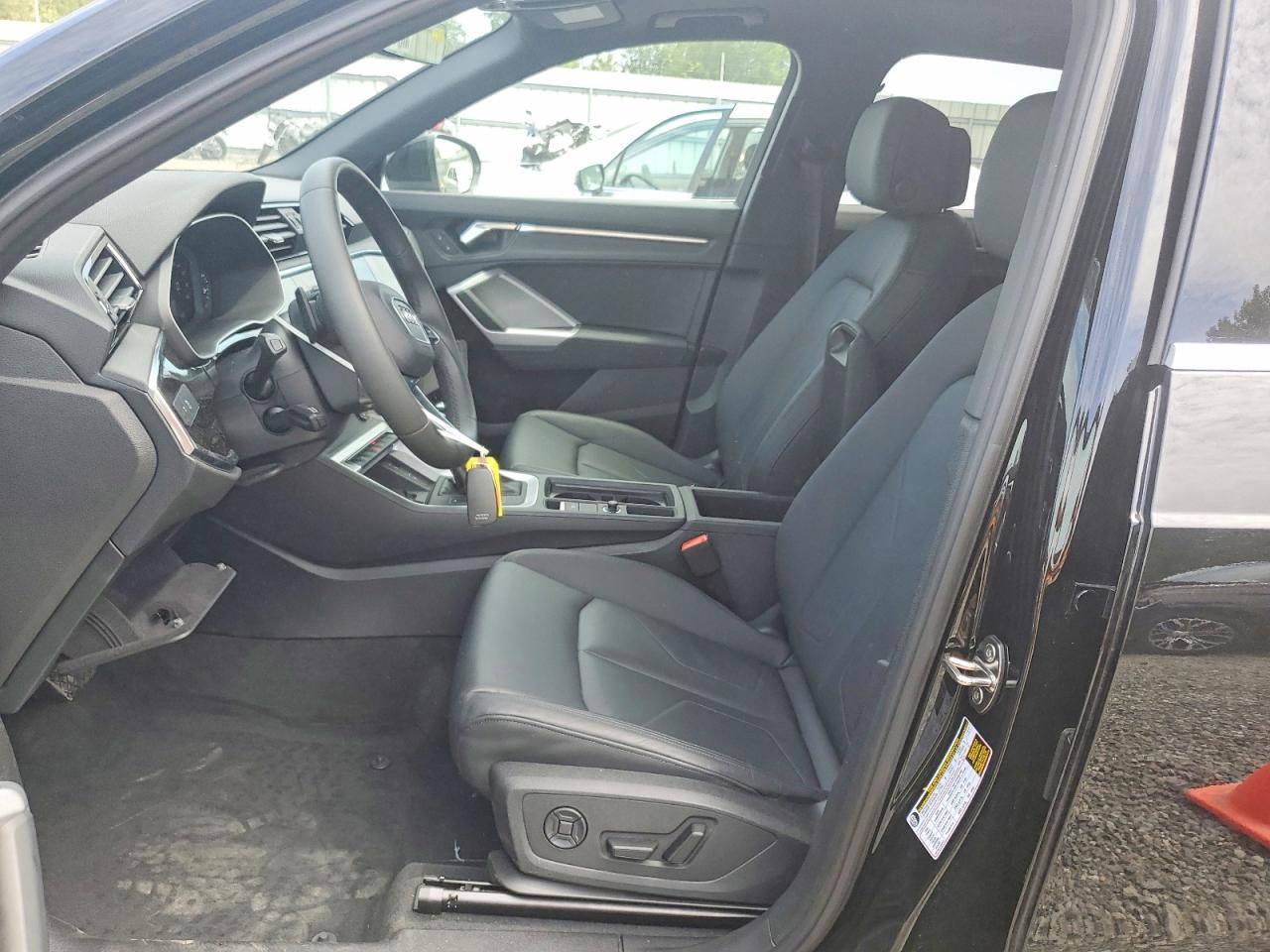 2025 Audi Q3 Premium S Line 45 - zdjęcie 7