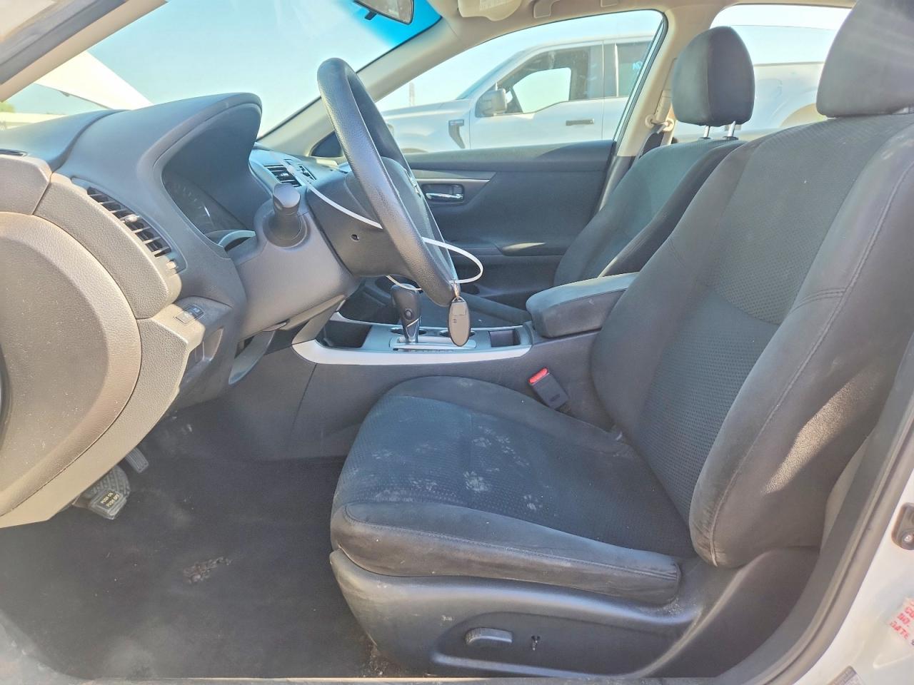 2015 Nissan Altima 2.5 S - zdjęcie 7